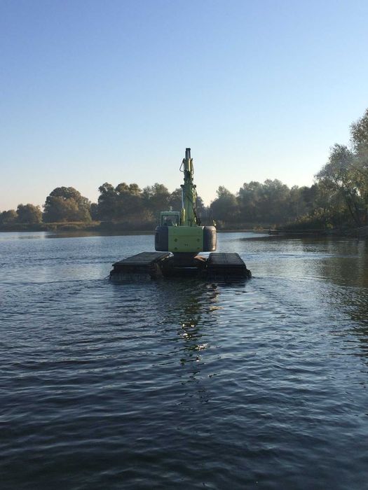 Плавающий экскаватор драглайн земснаряд