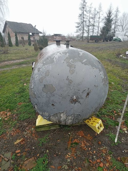 Beczka, hydrofor 2000 litrów