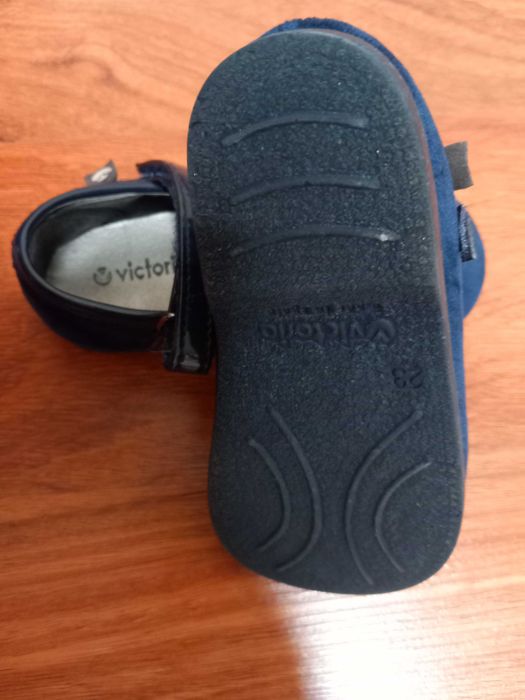 Sapato Victoria menina 23