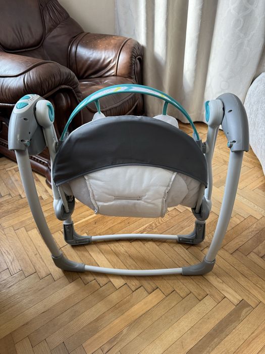 Дитячий шезлонг-гойдалка, музичний, дуга з підвісками, Mastela Delux