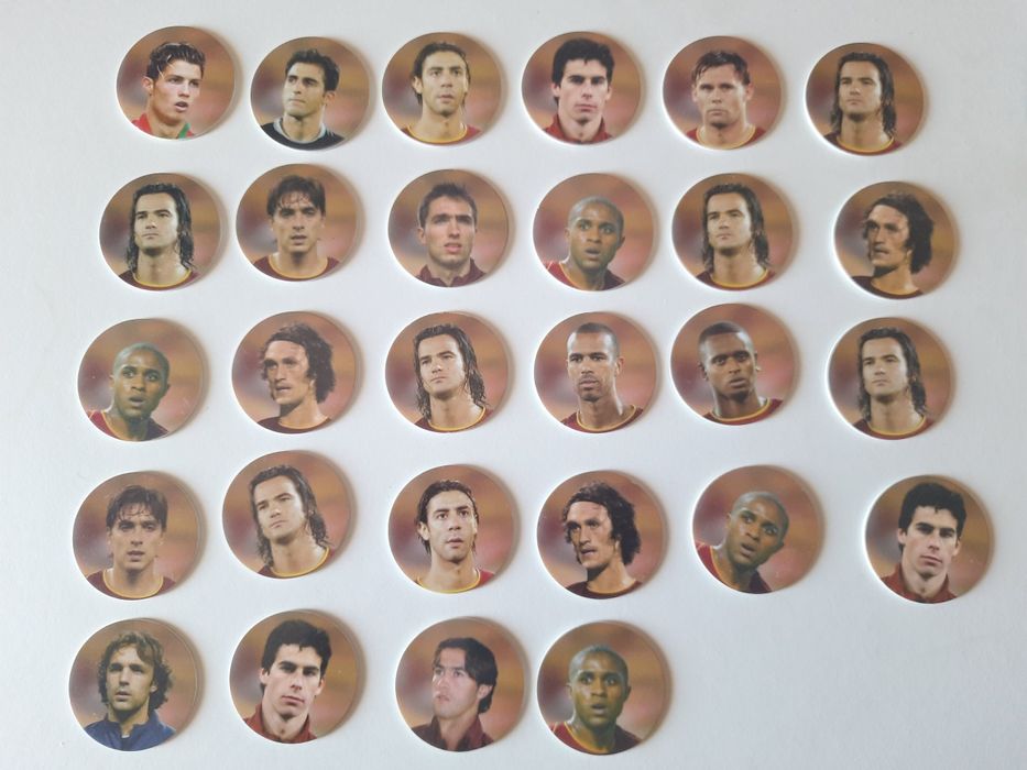 Lote colecionáveis futebol - tazos, imans, cromos, Ronaldo, Benfica