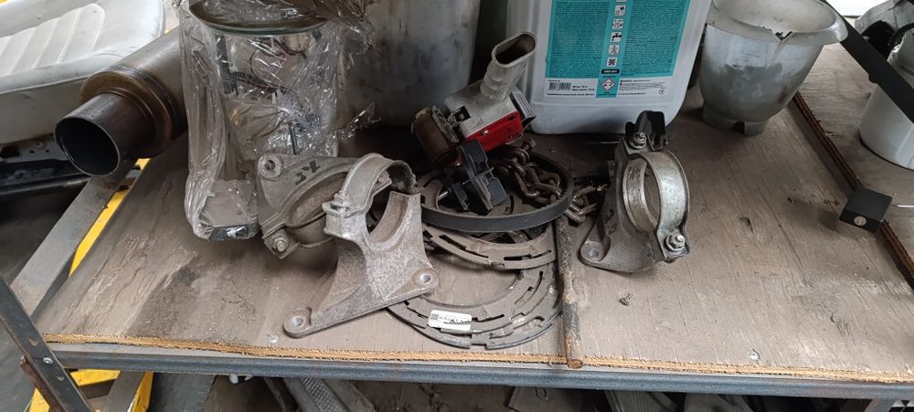 Ford Fusion mk5 задній підрамник в ідеальному стані 13-20