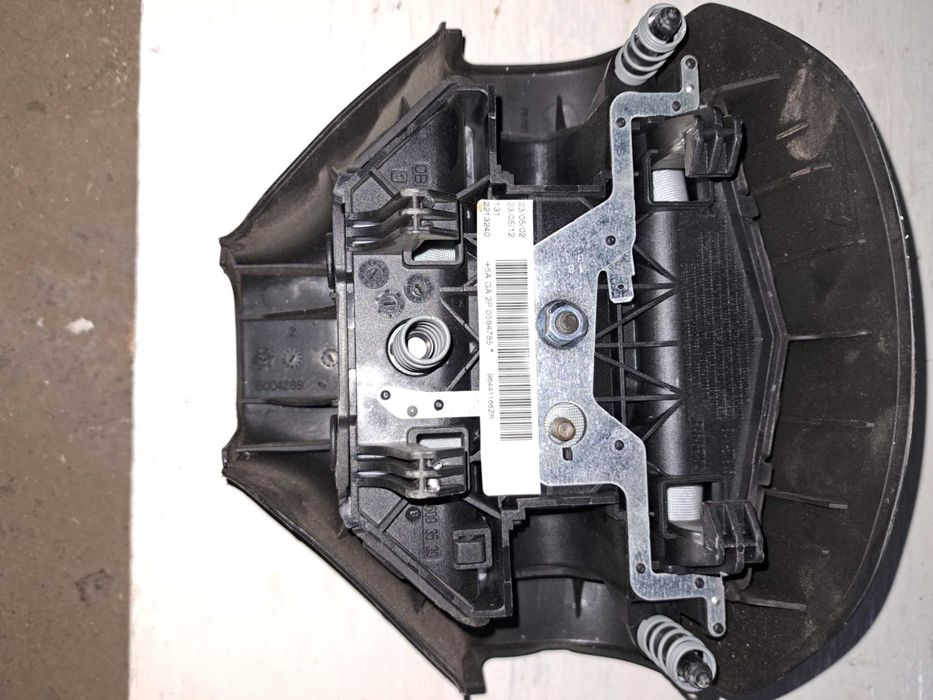 Подушка бизпеки пижо 206