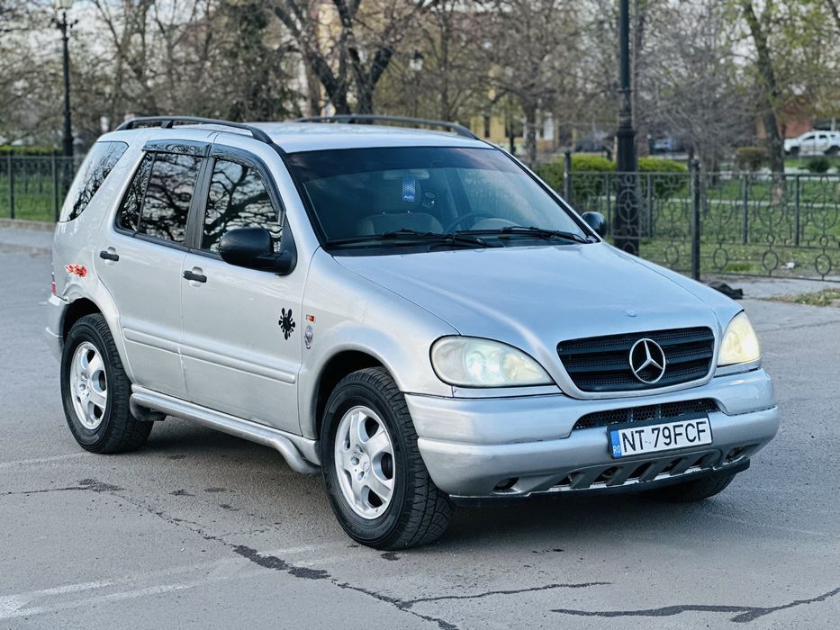 Продам Мересдес ML 2.7 Dizel на ходу Срочно