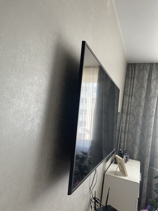 Samsung UE55RU7172 (UE55RU7170) на запчастини / Розбита матриця
