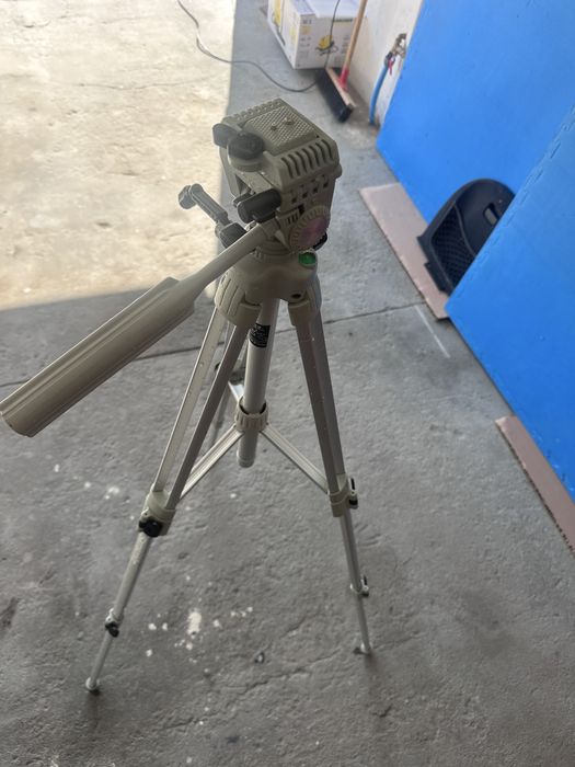 Statyw kamera aparat