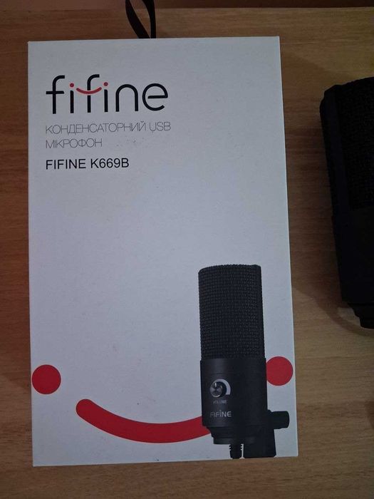 Продам ігровий мікрофон fifine K669B