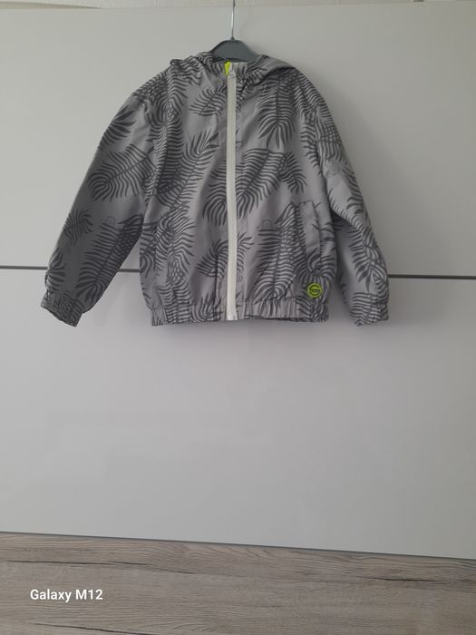 Kurtka wiatrówka 98