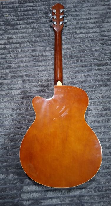 Caravan Music - акустична гітара