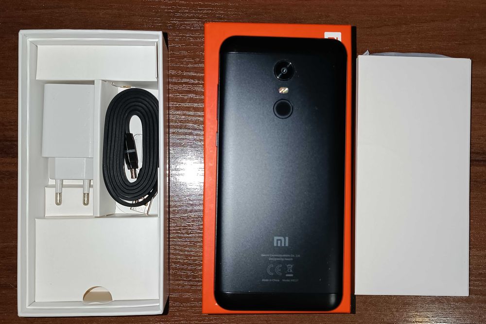 Xiaomi Redmi 5 Plus 3/32 Black
