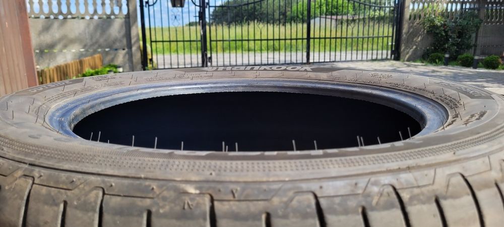 Opony letnie 215/55/17  hankook ventus prime 3 jak nowe