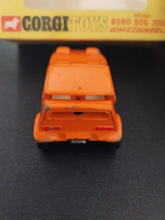 Carros antigos Corgi