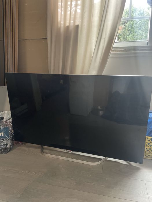 Tv LG 55° tela partida