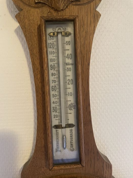 Barometr z termometrem