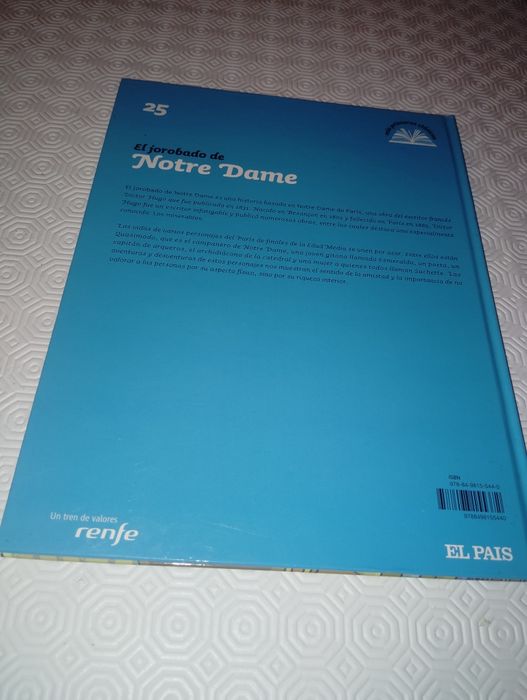 Livro Infantil El Jorobado de Notre Dame Língua Espanhola Novo