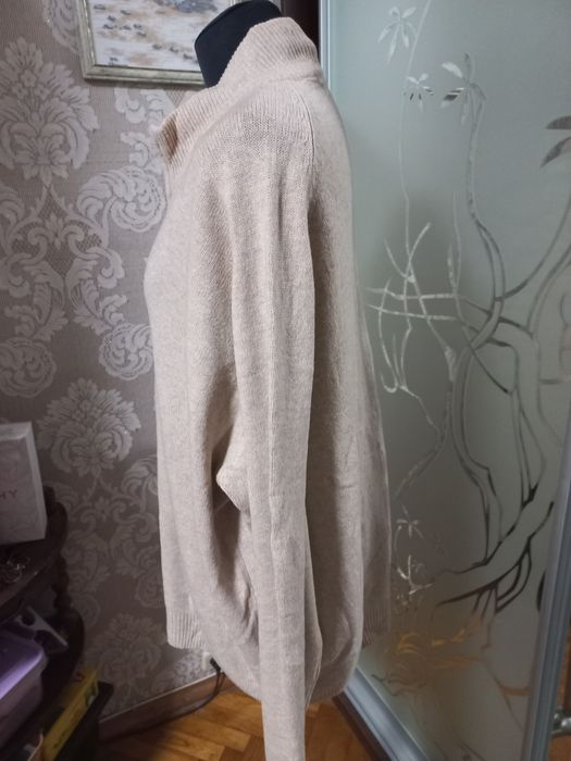 Шерстяной джемпер,кофта!Размер 66-70!