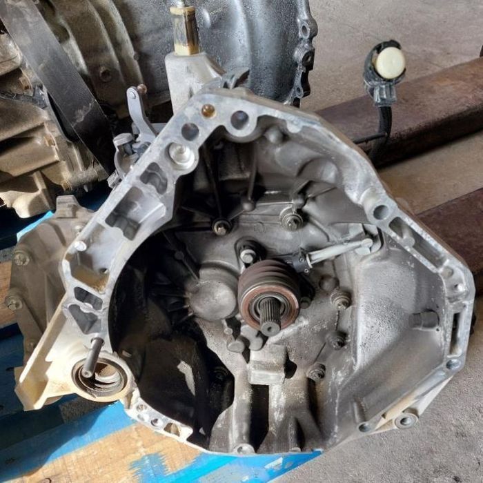 JE3003 Renault Twingo III 0.9 TCE Transmission