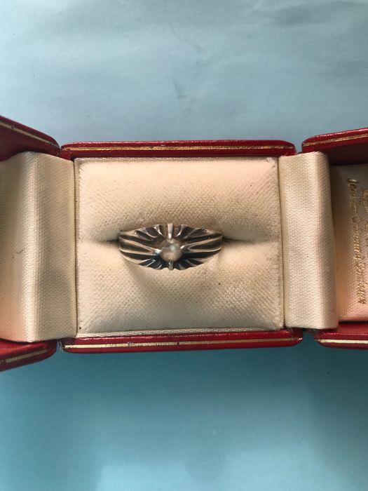 Anel masculino com pedra