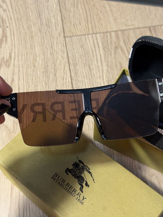 Okulary  Burberry nowe z opakowaniem