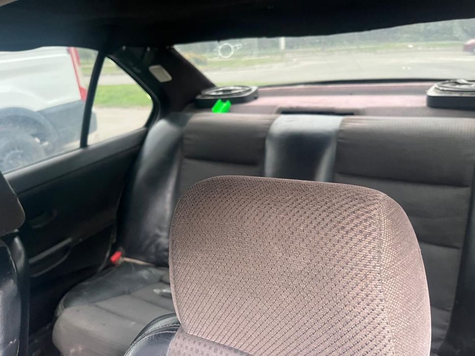 BMW  E36 (1,8 бенз.)торг