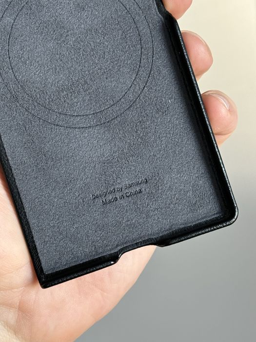 Кожанный чехол Kindsuit Case с MagSafe Galaxy Z Fold 7