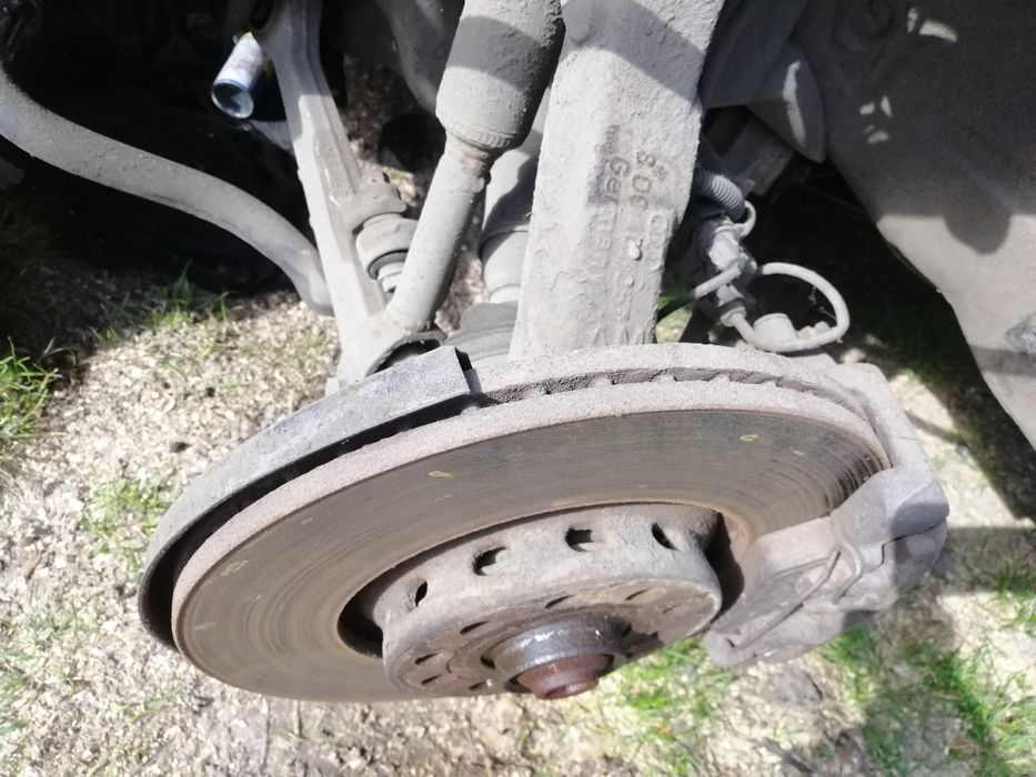 Продам цапфы на Audi A6c5 1997-2005 в отличном состоянии