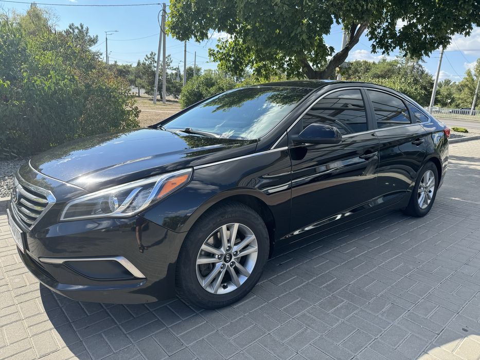Автомобіль Hyundai sonata