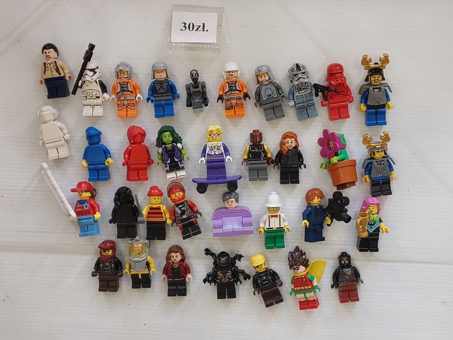 Lego figurki Star Wars i inne.