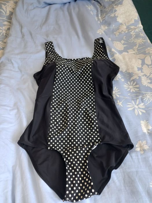 Strój jednoczęściowy XL