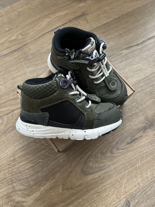 Високі кросівки Mayoral