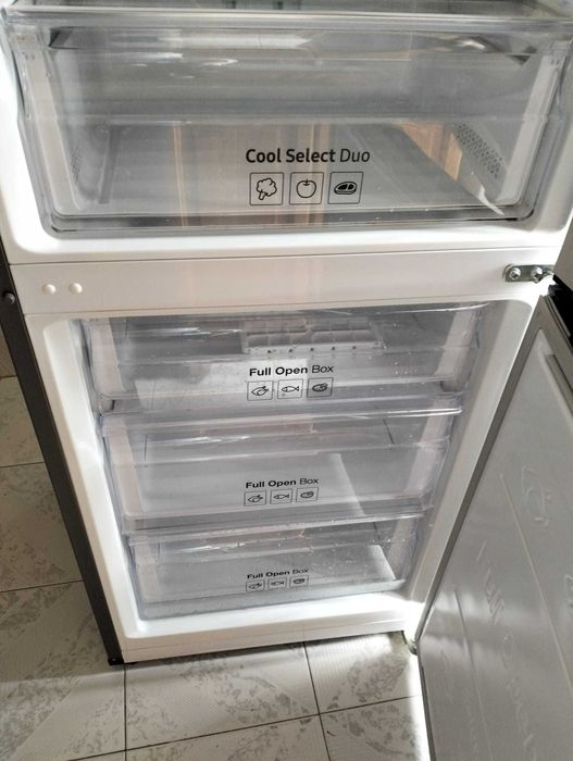 Vendo Combinado SAMSUNG Inox 315L USADO, com Compressor Digital Inverter, modelo RB33N341MSA - Coimbra