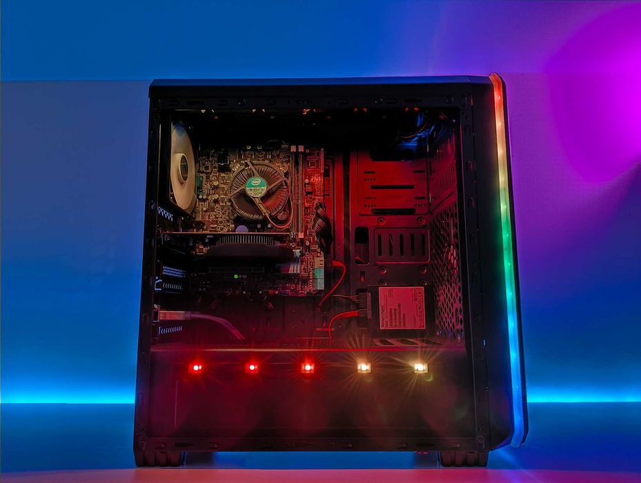 PC Gaming de Entrada | Como Novo Quinta do Conde • OLX.pt