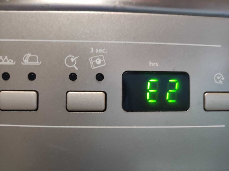 Zmywarka Whirlpool 6 Sense (uszkodzona na części)