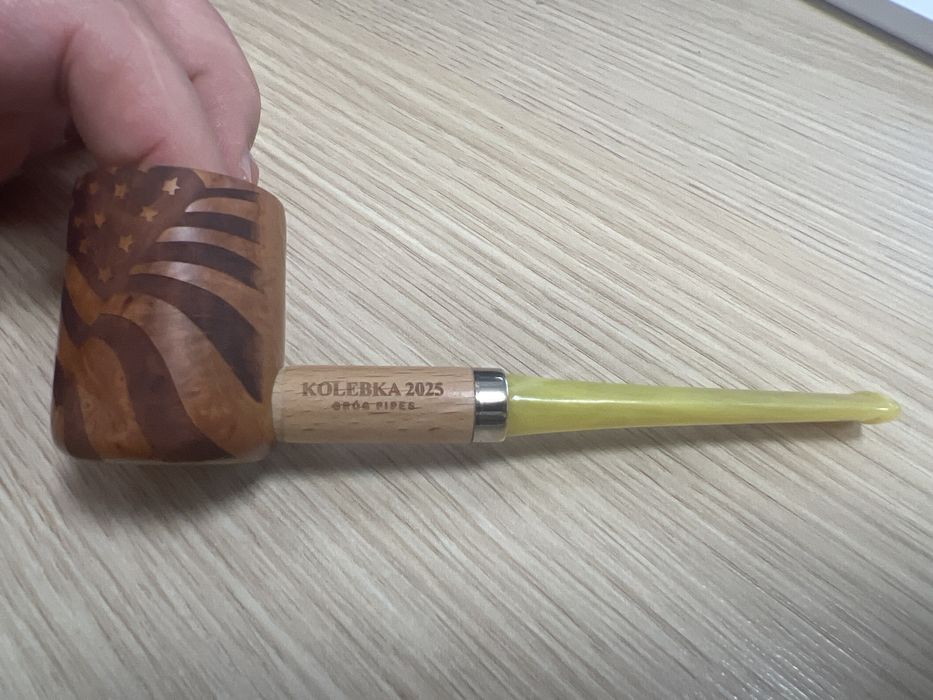 Fajka Bróg Wrzosiec HOWDY PIPE – edycja „XX Święto Fajki 2025”