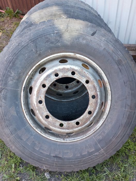 Koła kompletne 295/80R 22,5