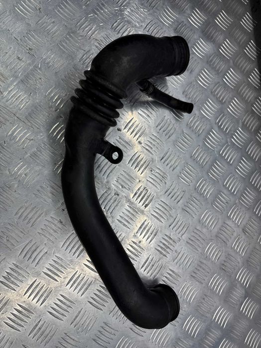 Патрубок впускной турбины Opel Astra F 1.7TD  97124030