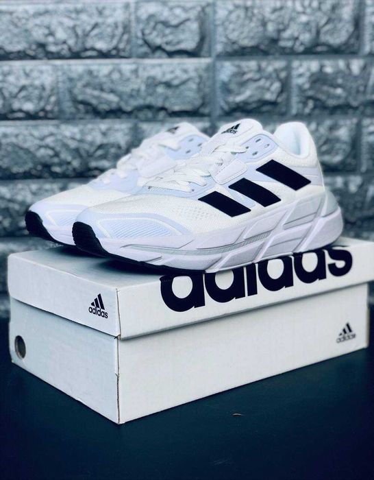 Летние мужские красавки / Кросовки Adidas на лето / белые красовки адилас / много размеров / мягкие удобные красивки