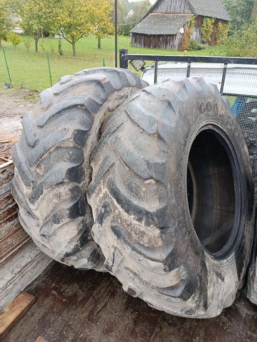 Opony 440/80/28R koparka