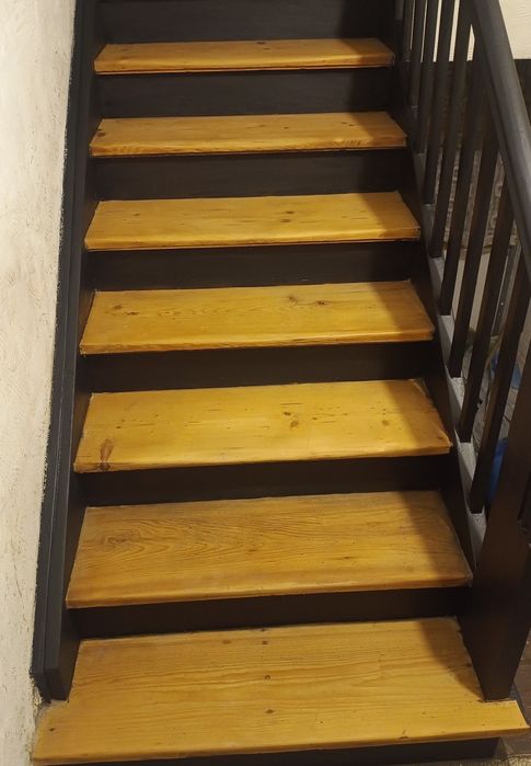 Cyklinowanie szlifowanie piaskowanie schodów, podłóg, parkietów