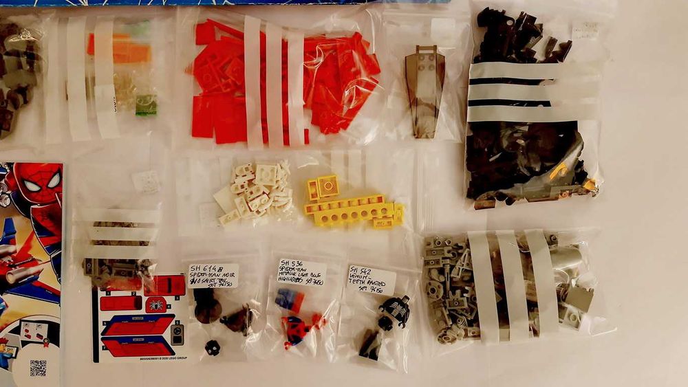 Lego Marvel 76150 Spiderjet vs Venom Mech em peças novas