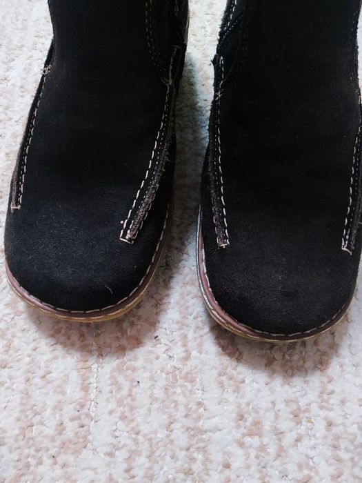 Чоботи для дівчинки