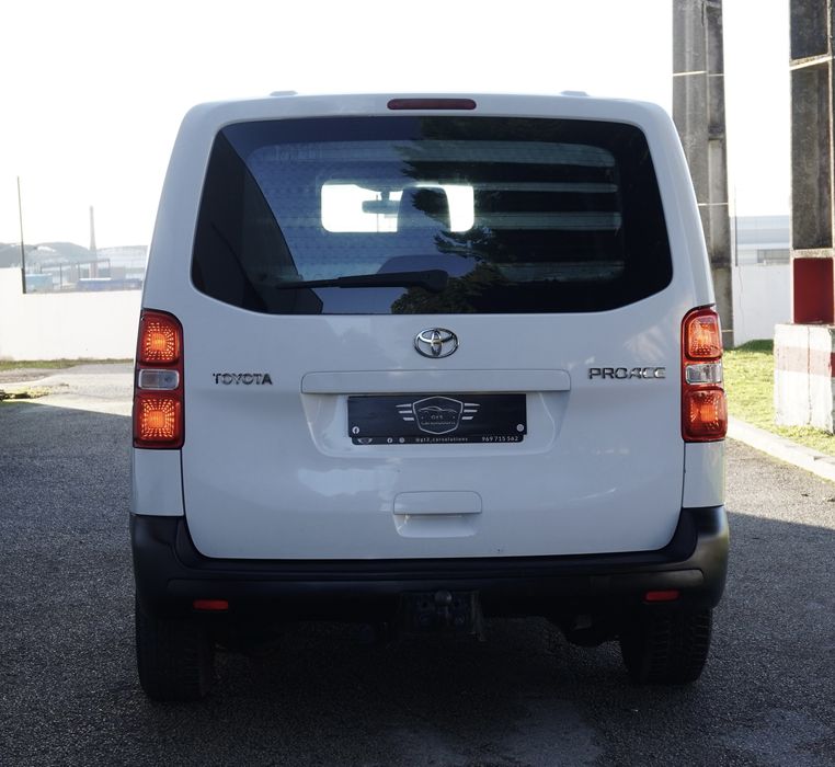 Toyota ProAce Longa 2.0 D4D - IVA Dedutível (financiamento disponível)