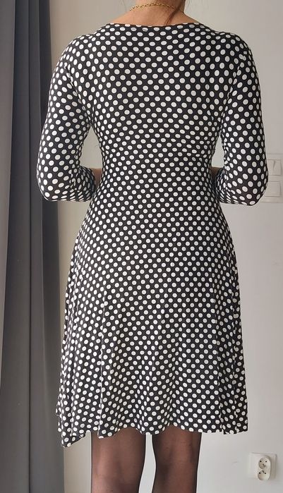 Sukienka midi czarna kopertowa w kropki L 40
