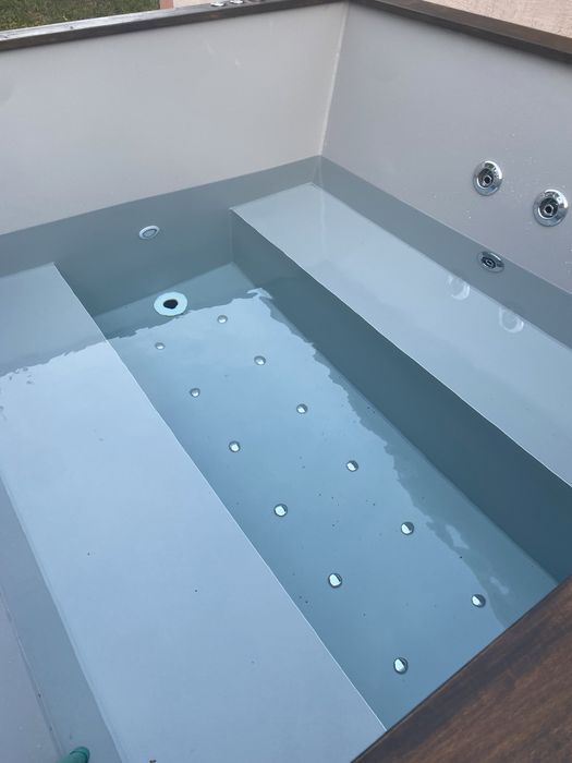 Гарячий спа чан