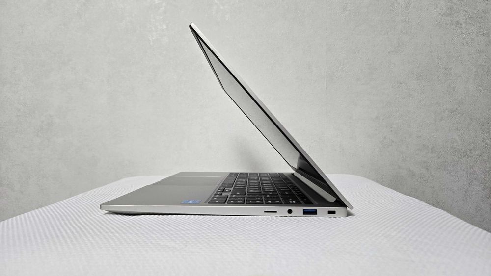 Samsung Galaxy Book
