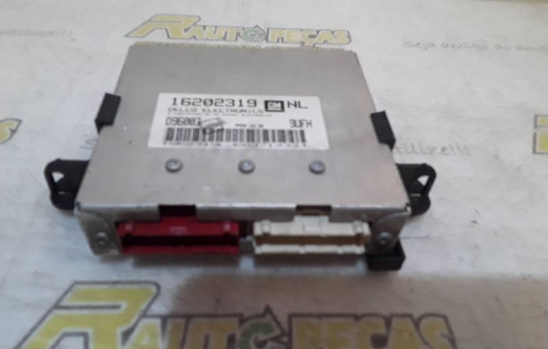 Centralina do Motor - OPEL VECTRA B (J96) | 95 - 04