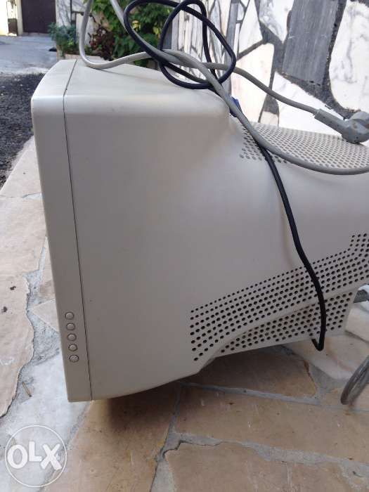 Monitor 17 da Samtron423209036457584641