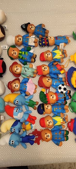 М'які іграшки Паддінгтон, Макдональдс, смурфики,Squishmallows хепі міл