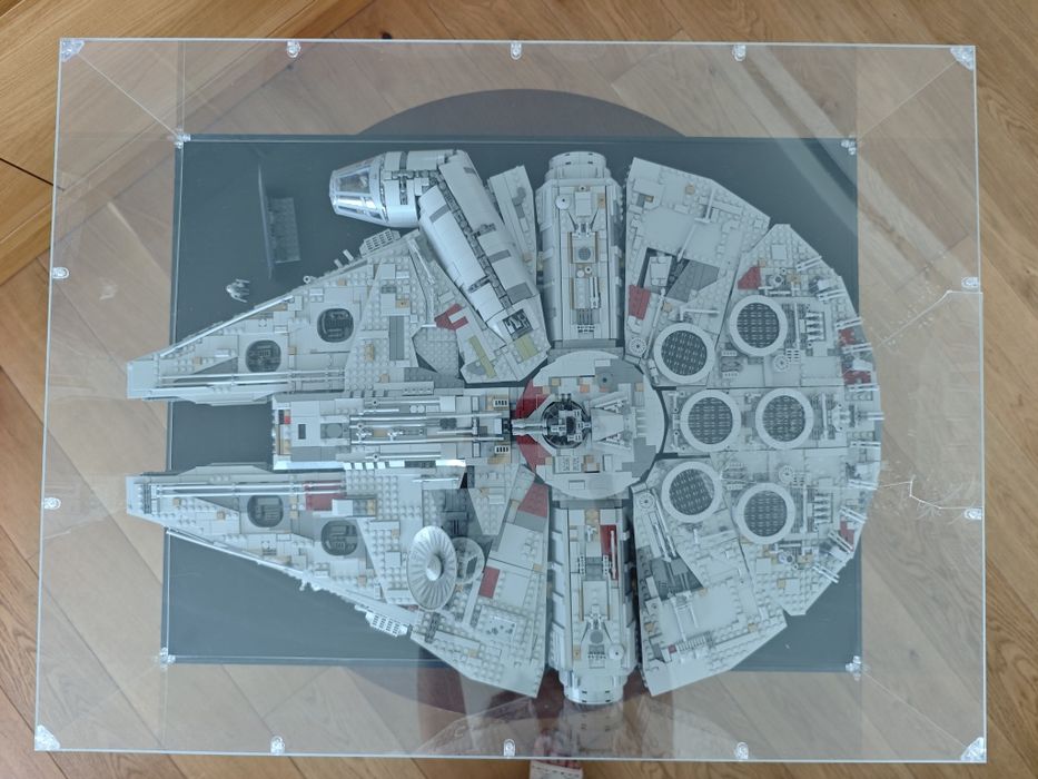 LEGO Star Wars UCS Millennium Falcon 75192 / Caixa + Manual + Oferta de Expositor Acrílico / Ler descrição