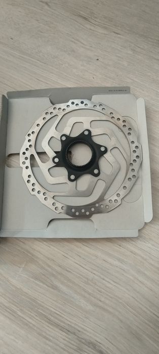 Sprzedam tarcze do rowera SHIMANO